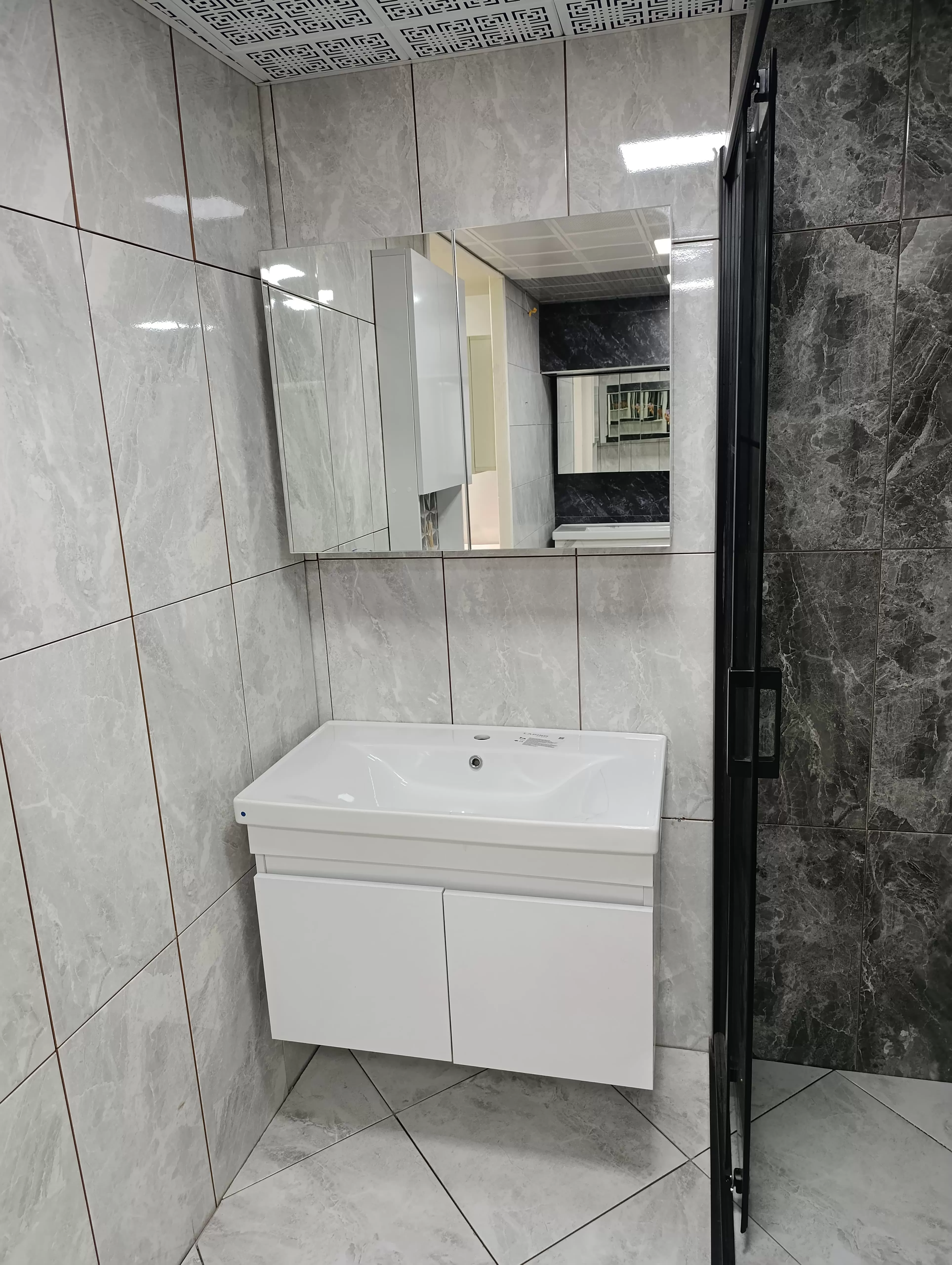 80 cm MDF Lamba Üst Aynalı Çift Kapaklı